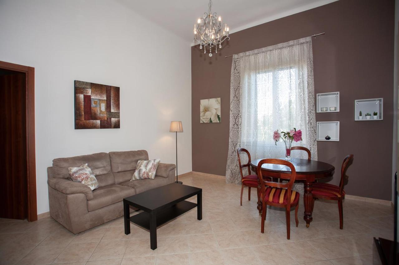 דירות ליבורנו Casa Dafne מראה חיצוני תמונה